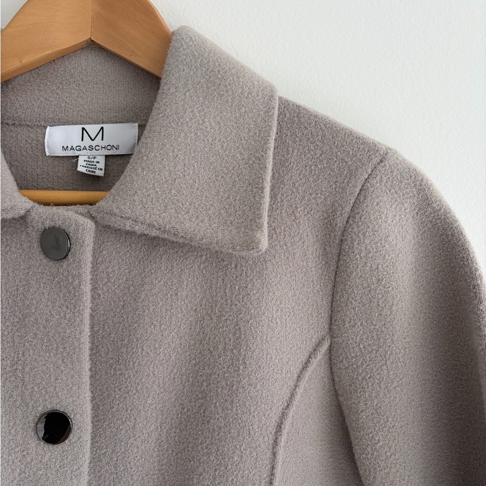 Magaschoni Light Grey Crop Jacket